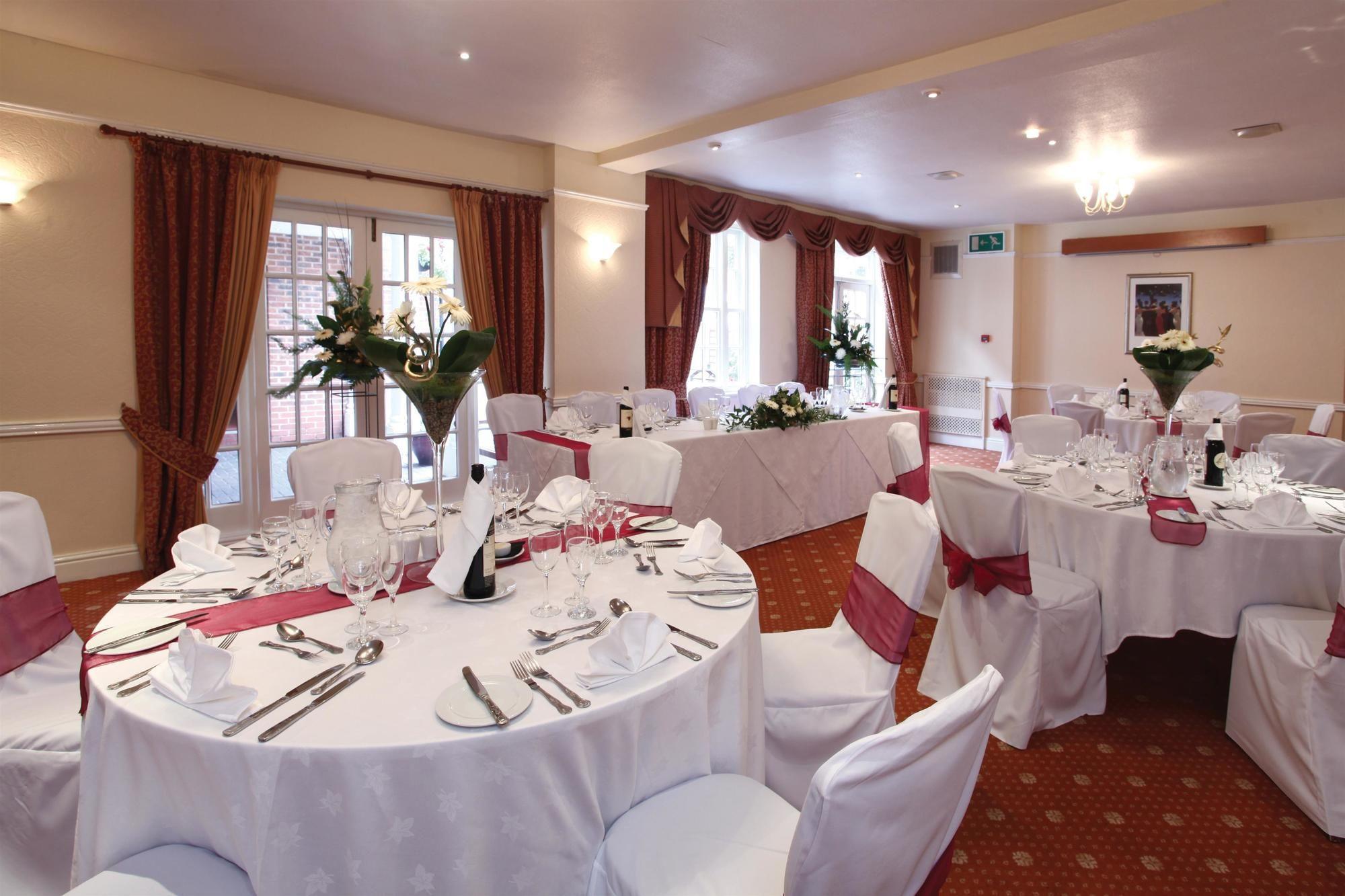 Lion Hotel Worksop Eksteriør billede
